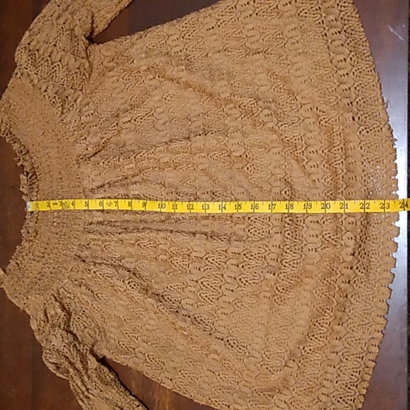 She + Sky Size Small Harvest Orange Smocked  Off Shoulder Neckline Top - Picture 9 of 9